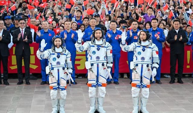 Çinli astronotlar, uzun süreli uzay görevlerine yönelik acil durum karar alma ve duygu testlerini tamamladı