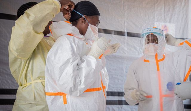 Kanada, Ebola salgınına yönelik yeni sınır önlemleri açıkladı