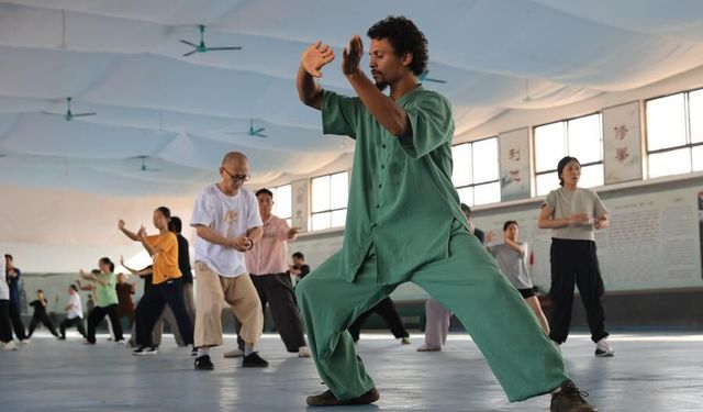 Tai Chi tutkunları, kadim dövüş sanatının doğduğu Çin köyünde bir araya geldi