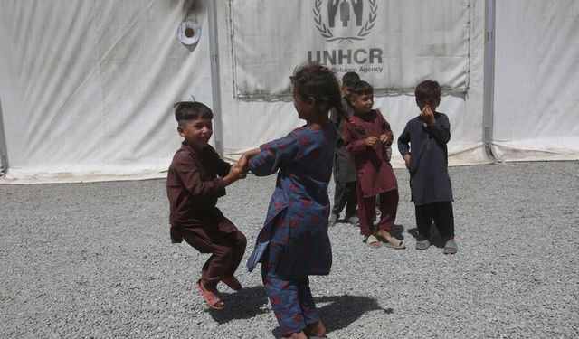 UNICEF: Afganistan'da 3,7 milyon çocuk yetersiz beslenme riskiyle karşı karşıya