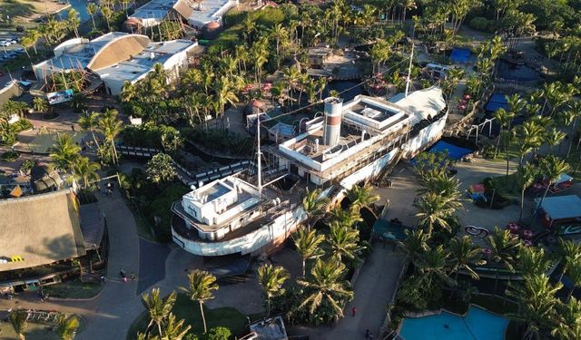 Güney Afrika'da deniz temalı eğlence parkı ziyaretçilerden yoğun ilgi görüyor