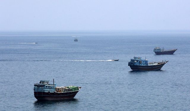 İran: Körfez'e kıyısı olan ülkelerin dışişleri bakanları Umman'da bir araya gelecek