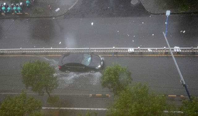 Saudel Tayfunu, Çin'in Zhejiang kıyılarına ulaştı