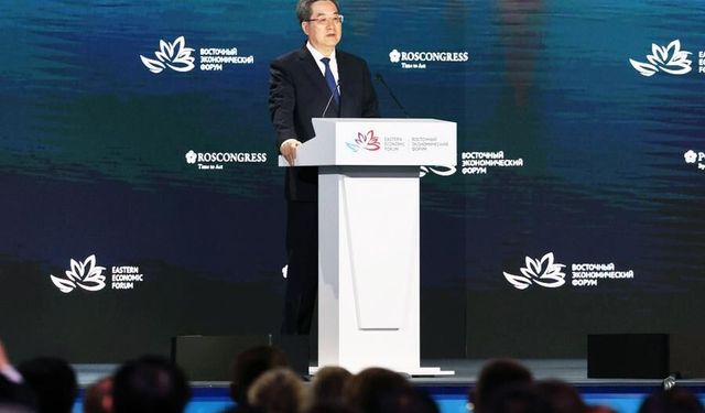 Çin Başbakan Yardımcısı: Çin-Rusya enerji işbirliği, küresel piyasanın istikrarına katkıda bulunuyor