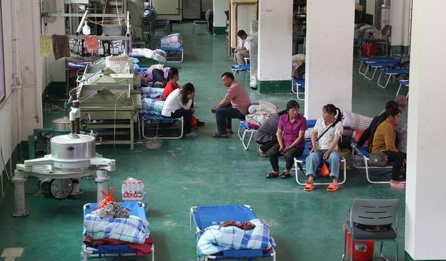 Çin'de sel ve heyelan nedeniyle bir köy tahliye edildi