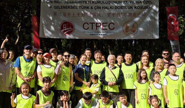 İstanbul'da 3. Geleneksel Türk-Çin Halkı Dostluk Koşusu düzenlendi