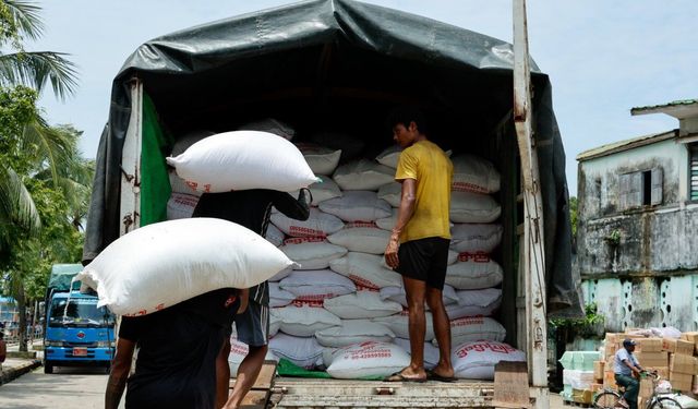 Myanmar, 2026-2027 mali yılının ilk beş ayında 850.000 ton pirinç ihraç etti