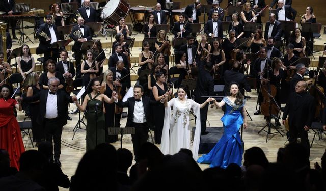 Türkiye-Çin diplomatik ilişkilerinin 55. yılı Ankara'da düzenlenen konserle kutlandı