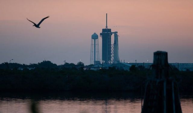 NASA ve SpaceX, uzay istasyonuna tarihi sefer için 14 Kasım'ı hedefliyor!