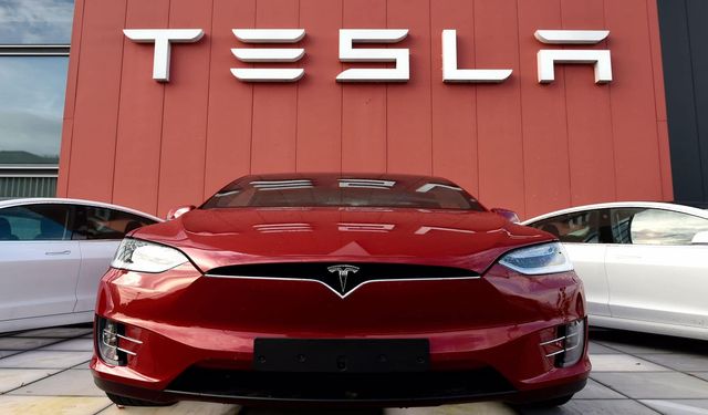 Ön süspansiyon arızaları nedeniyle Tesla'ya inceleme başlatıldı!