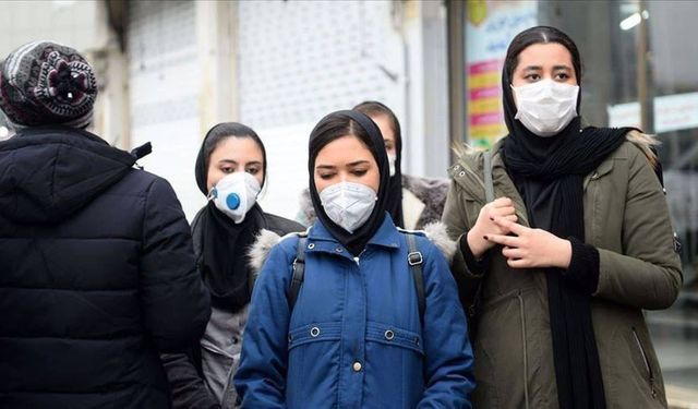 İranlı bakan, ülkesindeki Kovid-19 kaynaklı  günlük yüzlerce ölümden ABD'yi sorumlu tuttu!