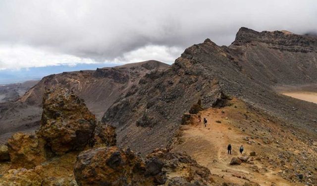 Yeni Zelanda'nın Tongariro Milli Parkı'nda günübirlik geziye çıkın