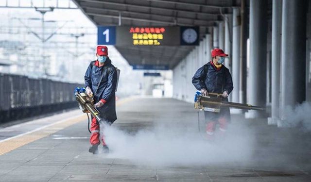 Çin'de 390 binden fazla gönüllü Kovid-19'la mücadelede yer aldı