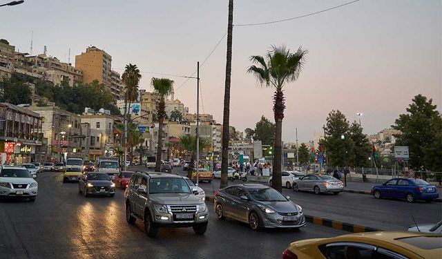 Ürdün Başbakanı: Kovid-19 pandemisi kötüye gidiyor, ülke kritik aşamada