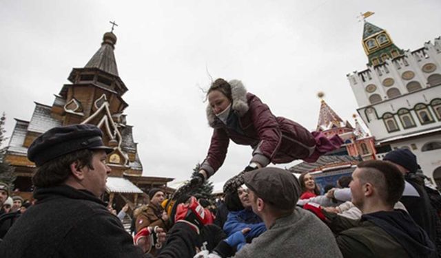 Rusya'da Maslenitsa kutlaması