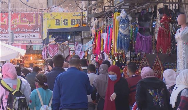 Ürdün'deki pazarlar, Kovid- 19'a rağmen Ramazan öncesinde büyük talep gördü