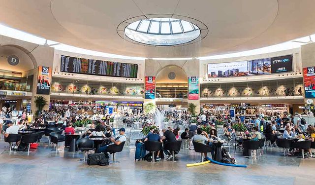 İsrail'in Ben Gurion Havaalanı'nda uluslararası yolcu trafiği Nisan'da ikiye katlandı