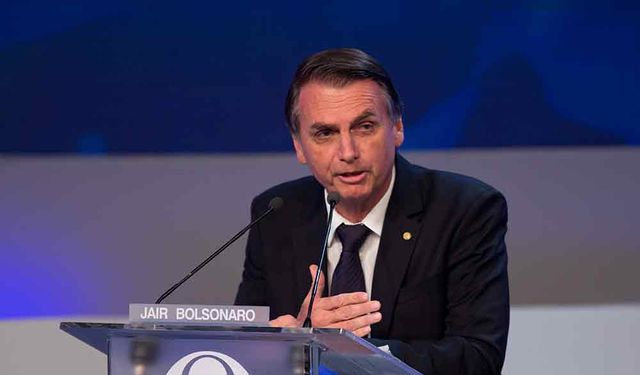 Brezilya Devlet Başkanı Jair Bolsonaro, Kupa Amerika 2021'in ülkesinde yapılacağını duyurdu