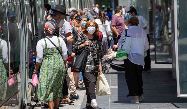 Delta varyantının yayıldığı İsrail'de Pfizer aşısının etkinliği yüzde 39'a düştü