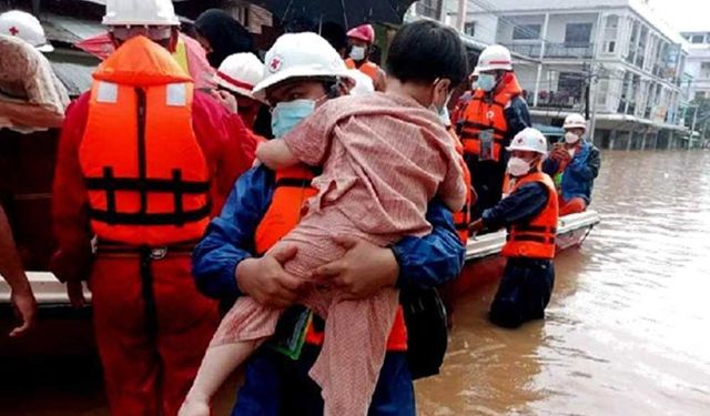 Myanmar'ın alçak kesimlerinde muson yağmurları binlerce kişiyi olumsuz etkiliyor