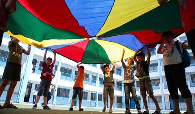 Birleşmiş Milletler'in yaz kampı Gazzeli çocuklara eğlence ve neşe sunuyor