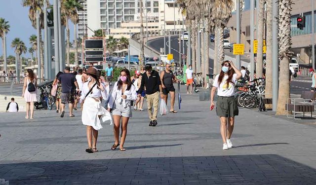 İsrail, ülkeye gelen tüm yolcuları karantinaya alacak