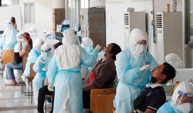 Tayland'daki Kovid-19 ölümleri iki gün üst üste rekor kırdı