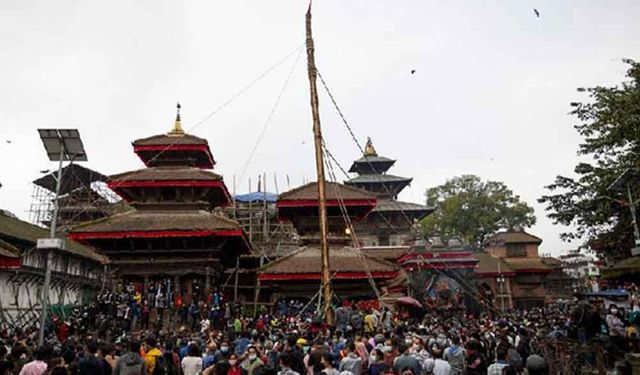 Nepal'de Indra Jatra Festivali kutlanıyor