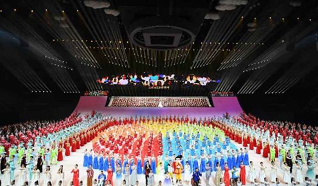 Xi'an'da 11. Ulusal Paralimpik Oyunlar ve 8. Ulusal Özel Olimpiyatların açılış töreni yapıldı