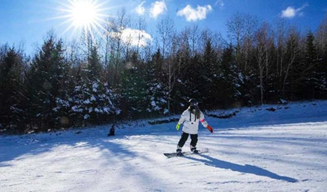 Çin'in Jilin eyaletinde kayak sezonu açıldı