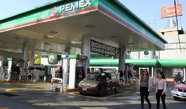 Pemex: Meksika, 2023 yılına kadar ham petrol ihracatını askıya almayı hedefliyor