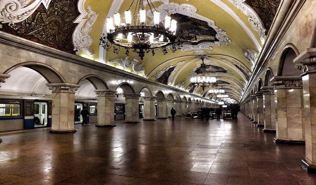 Çin'in inşa ettiği Moskova metro istasyonları trafiğe açıldı