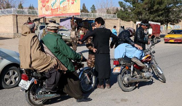 Afganistan'ın Herat kentinde, silahlı saldırı sonrası güvenlik önlemleri artırıldı