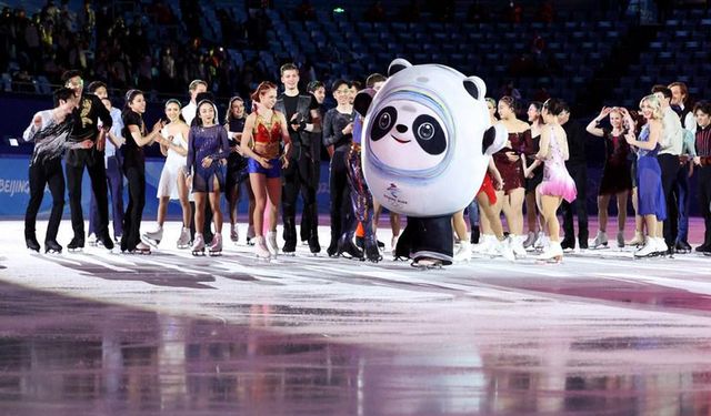 Beijing 2022 artistik buz pateni galasından öne çıkan kareler