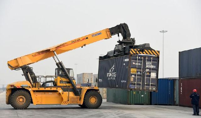 Çin ile Almanya'yı birbirine bağlayan yeni yük treni hattı hizmete girdi