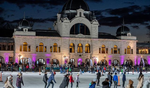 Macaristan'ın başkenti Budapeşte'de paten günü kutlandı