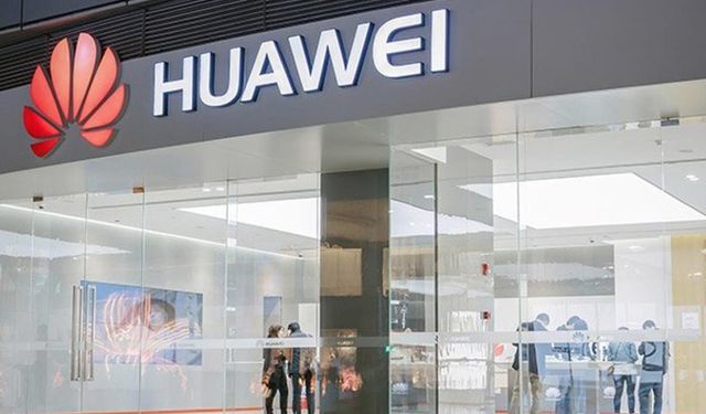 Huawei en büyük denizaşırı mağazasını Riyad'da açtı