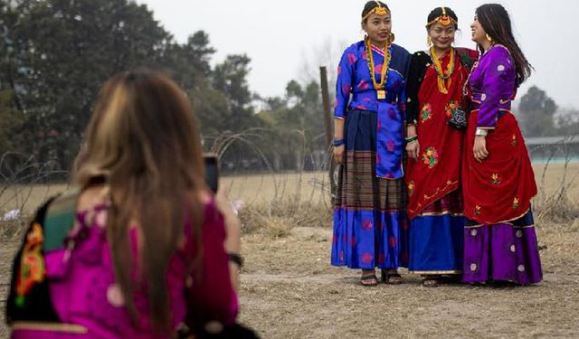 Katmandu'da halk Sonam Lhosar Festivali'ni kutladı