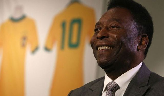 Pele, kanser tedavisi için yeniden hastaneye yattı