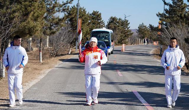 Olimpiyat Meşalesi Turu Çin'in Hebei eyaletinde devam ediyor