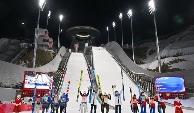 Türk sporcular Çin'in Beijing'deki Olimpiyat tesislerine hayran kaldı