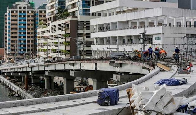 Filipinler'in başkentinde finansmanı Çin tarafından sağlanan simge köprünün yapımı sürüyor