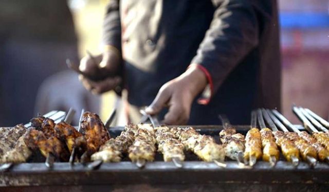 Pakistan'ın başkenti İslamabad'da yemek festivali iki yıl aranın ardından yeniden düzenlendi