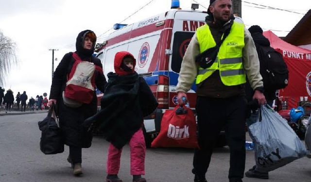 Çin Dışişleri Bakanı Wang, AB Yüksek Temsilcisi Borrell ile telefonda görüştü