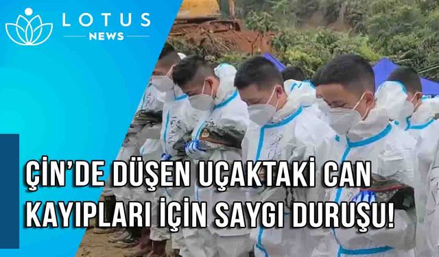 Video: Kurtarma ekipleri uçak kazası kurbanları için saygı duruşunda bulundu