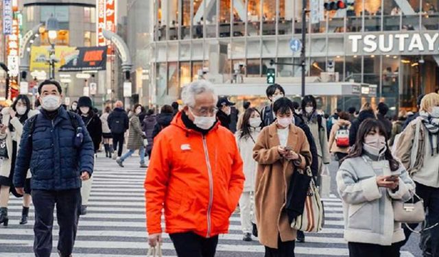 Japonya Kovid-19 sınır kontrollerini biraz daha gevşetecek, öğrencilere öncelik verecek