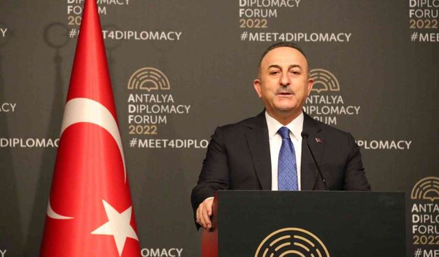 Bakan Çavuşoğlu: 'Son derece medeni bir görüşme oldu'