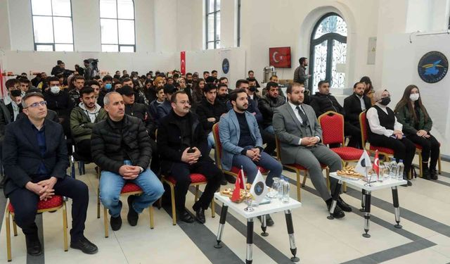 İpekyolu’nda ‘İstiklal Marşı’nın Kabulü’ konulu söyleşi