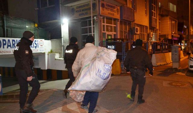 Kablo çalarken yakalanan hırsız, 'Sen nereden çıktın?' dedi