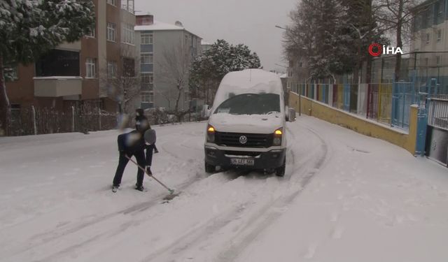 Kar yağdı, yollar buz pistine döndü